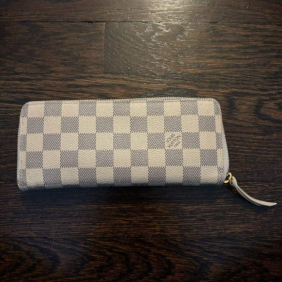 Louis Vuitton Clémence Wallet - Picture 11 of 11